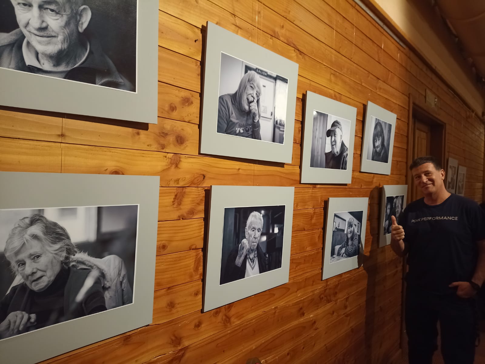 La muestra fotográfica “Miradas” de Julián Campos se exhibirá en la Casa de la Cultura thumbnail