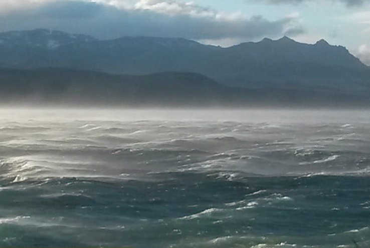 Alerta por fuertes vientos para este lunes en el Parque Nacional Nahuel Huapi thumbnail