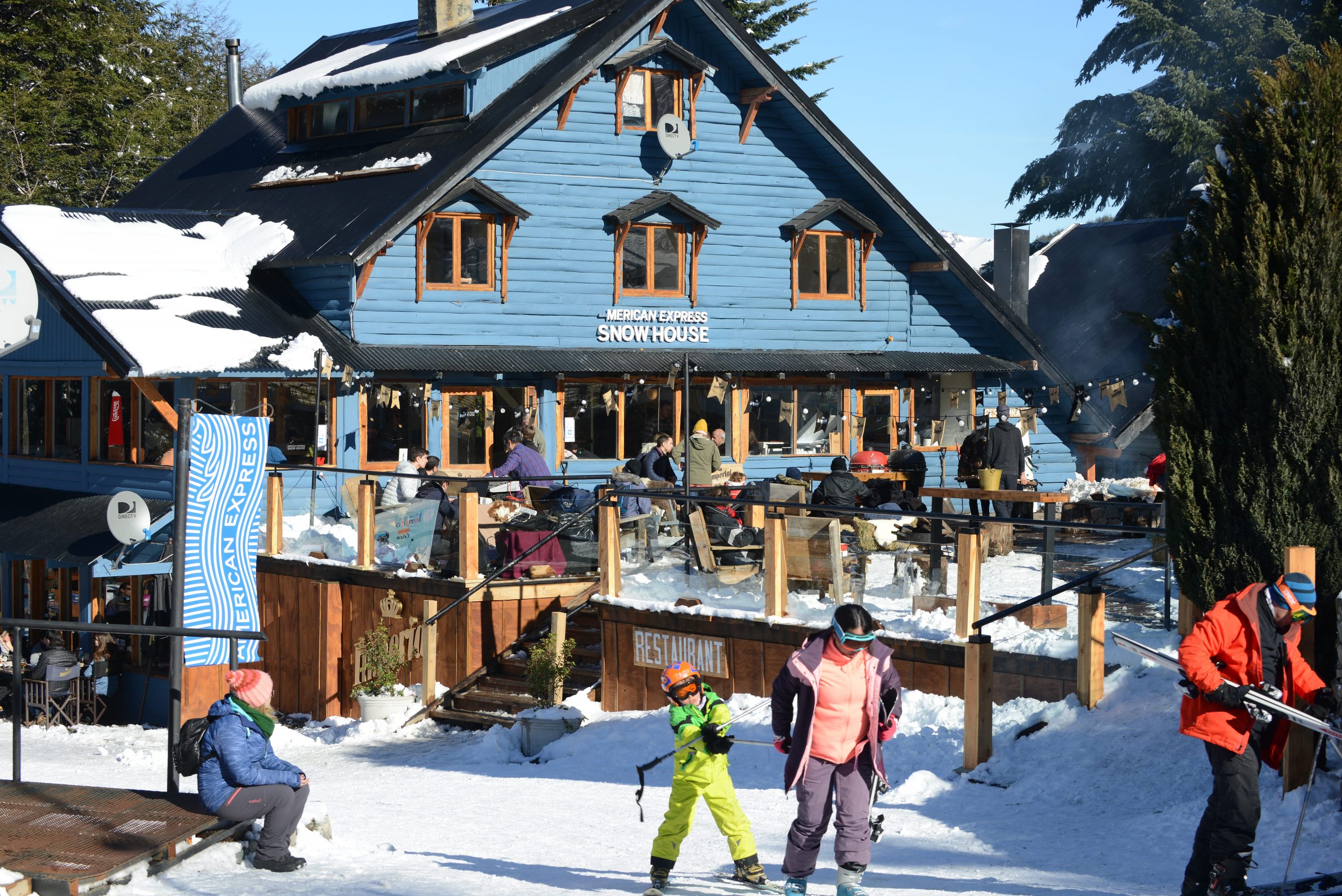 Cerro Bayo confirmó que abre este sábado para peatones y el 17 para esquiadores thumbnail